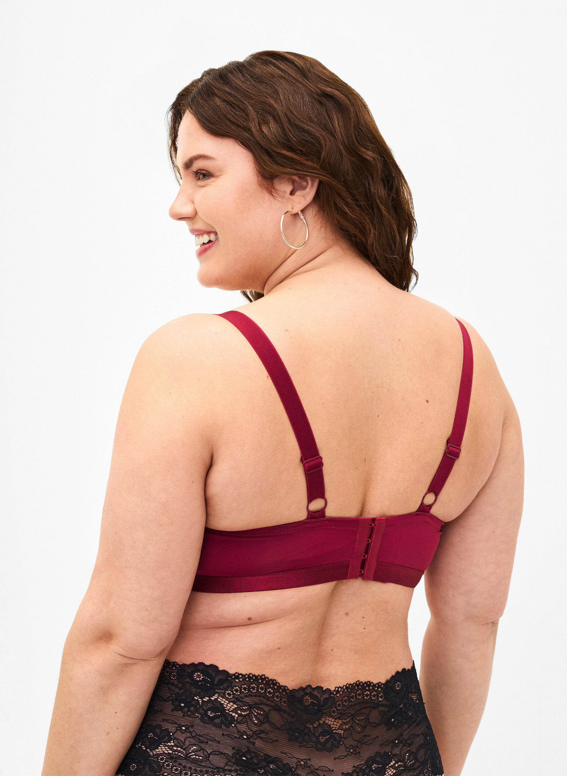 Zizzi Soutien-gorge moul&eacute; en tulle, Rouge, Model image number 1