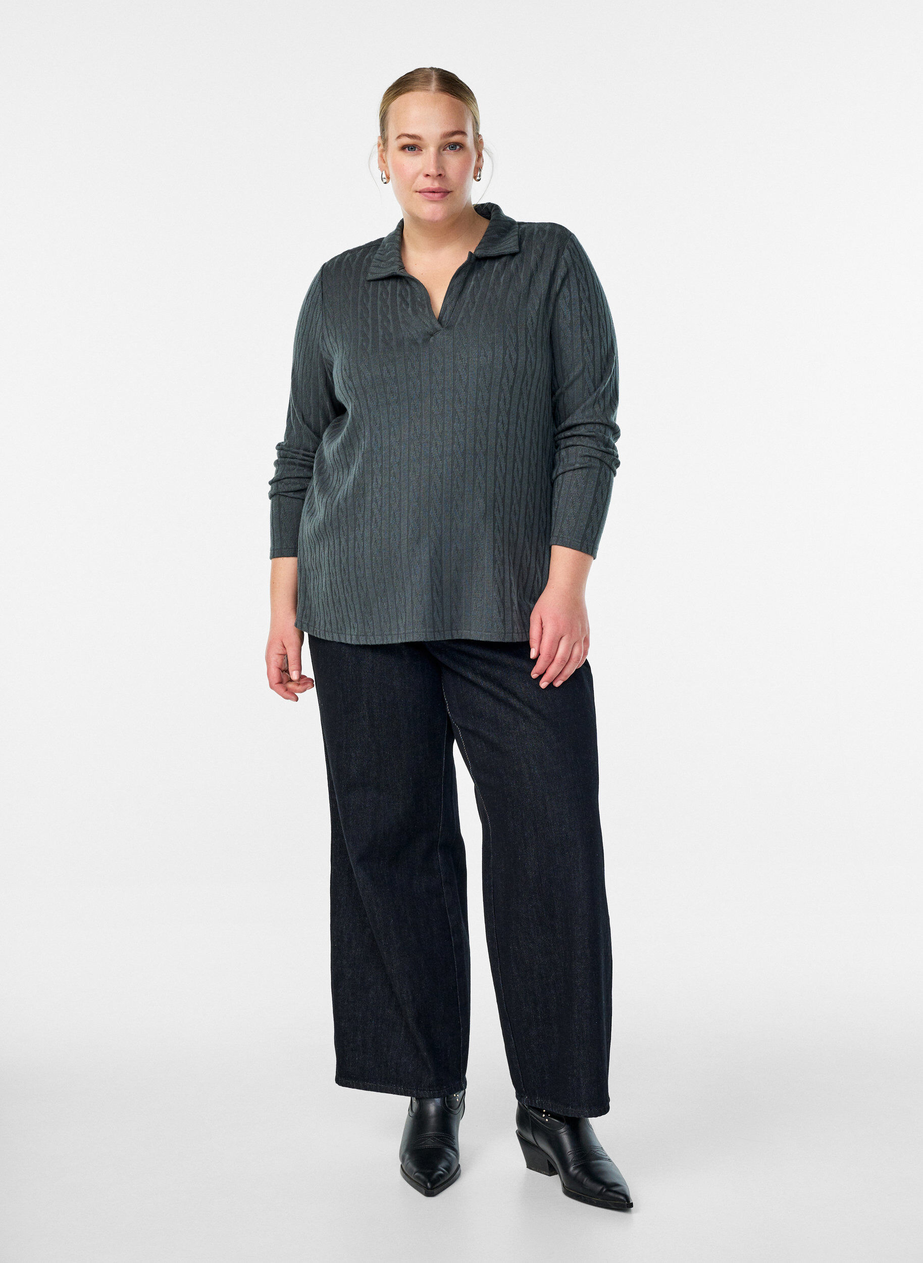 Zizzi Blouse en maille avec col et motif torsad&eacute;, Vert fonc&eacute;, Model image number 1