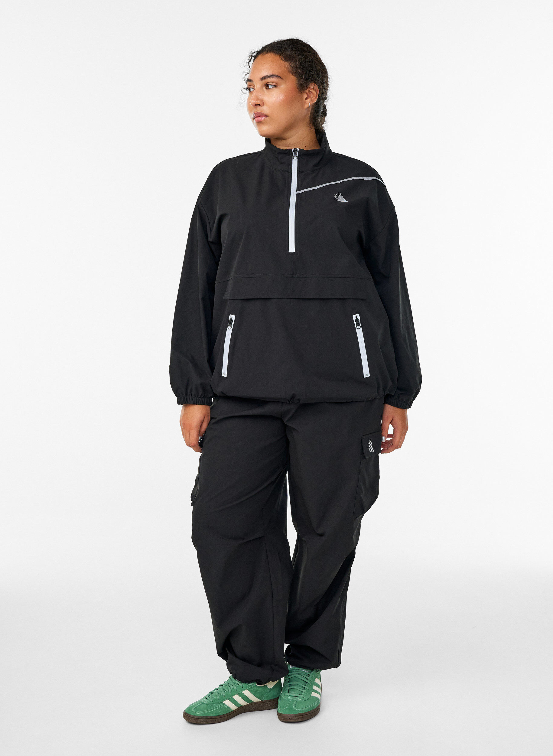 Pantalon de jogging avec poches cargo, Noir, Model