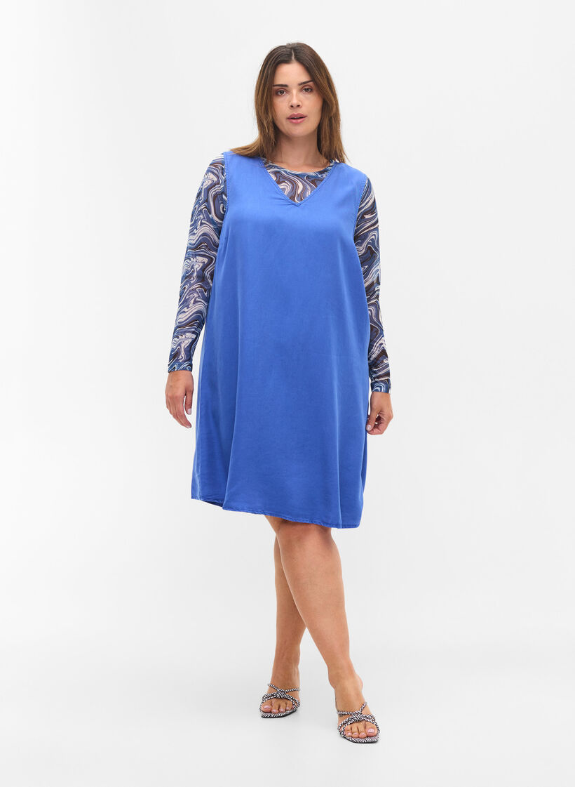 Robe de type Spencer avec décolleté en V, Dazzling Blue, Model image number 2