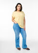 T-shirt &agrave; manches courtes en m&eacute;lange de coton, Jaune clair, Model image number 1