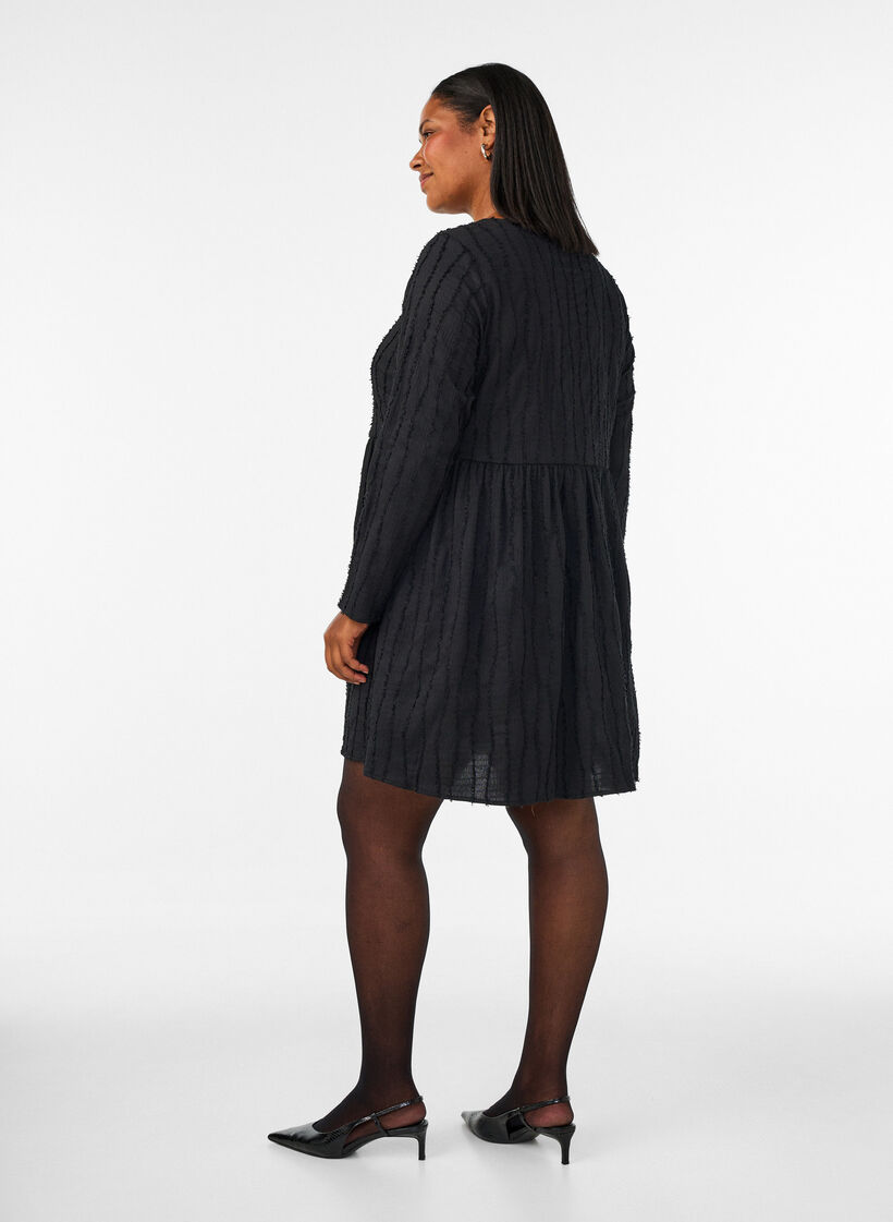 Robe courte en jersey &agrave; texture ondul&eacute;e, Noir, Model image number 2