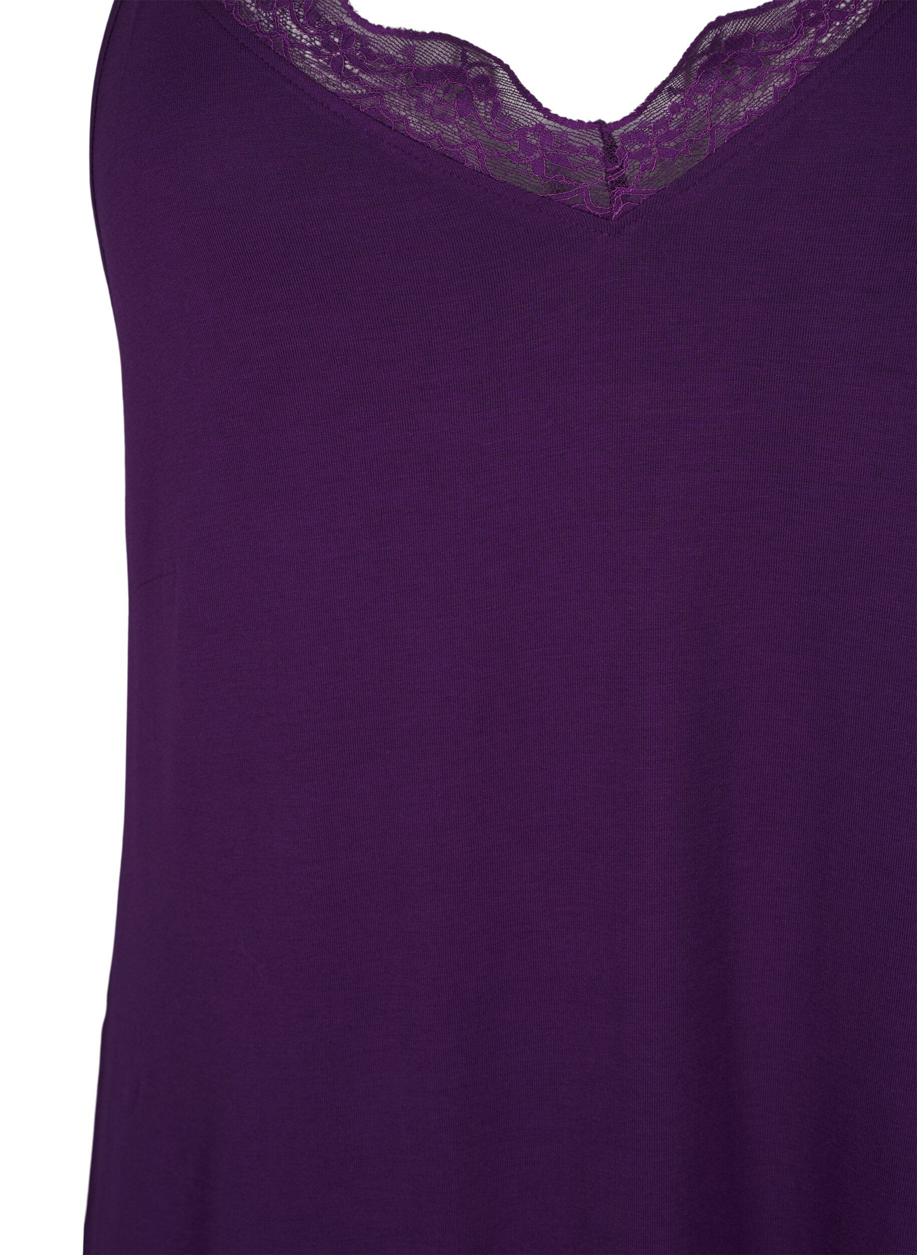 Zizzi Chemise de nuit avec bord dentelle en viscose, Violet, Packshot image number 2