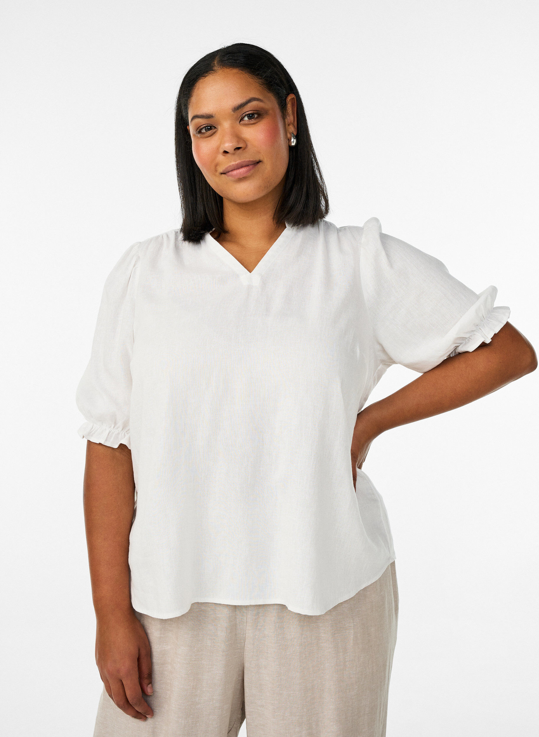 Zizzi Blouse en lin et viscose avec manches 1/2, Blanc, Model image number 0