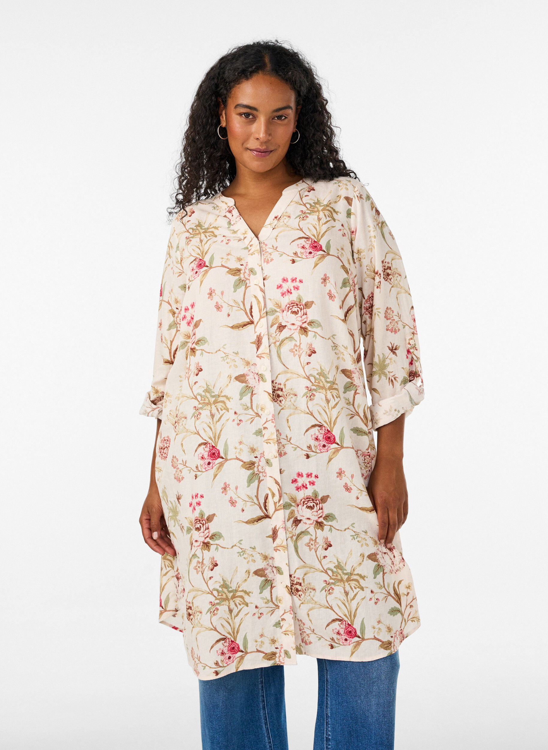 ZizziChemise longue en lin et viscose, Vanille, Model image number 0