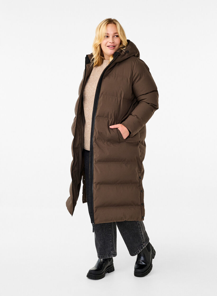 Manteau d'hiver long et matelassé avec capuche, Marron, Model image number 1