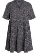Robe &agrave; manches courtes coupe trap&egrave;ze avec d&eacute;coupes, Noir, Packshot image number 0