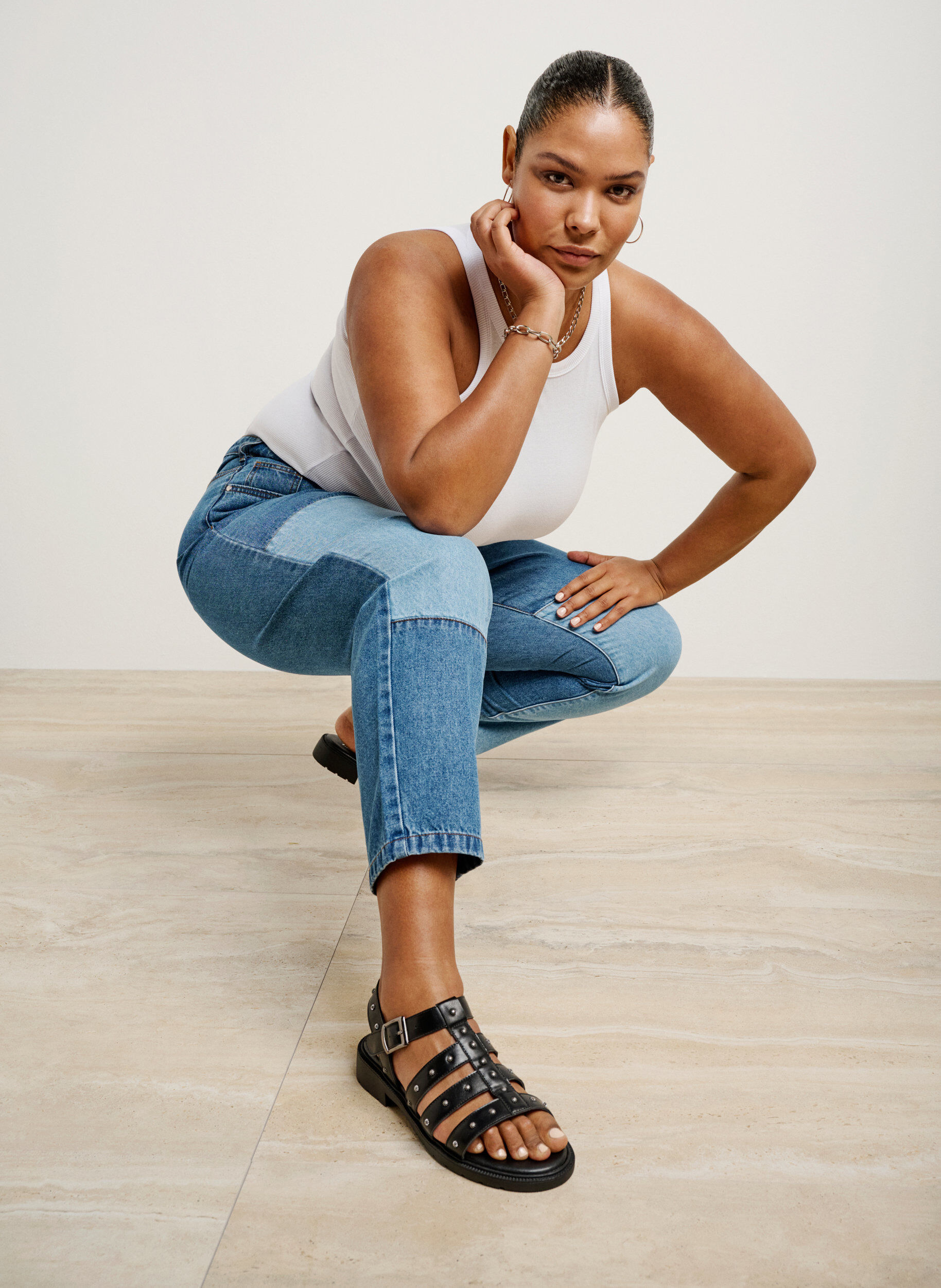 Zizzi Sandale &agrave; clous large, Noir, Image image number 0