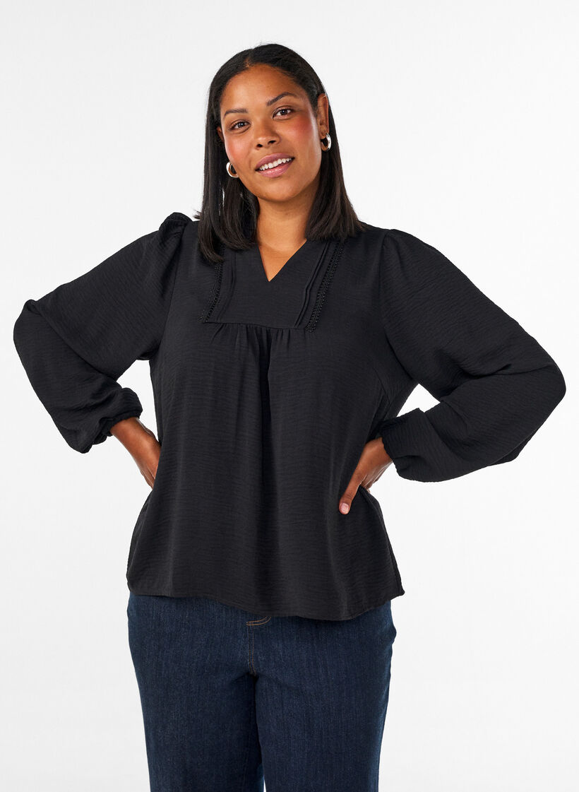 Blouse avec col en V et bande en crochet, Noir, Model image number 0