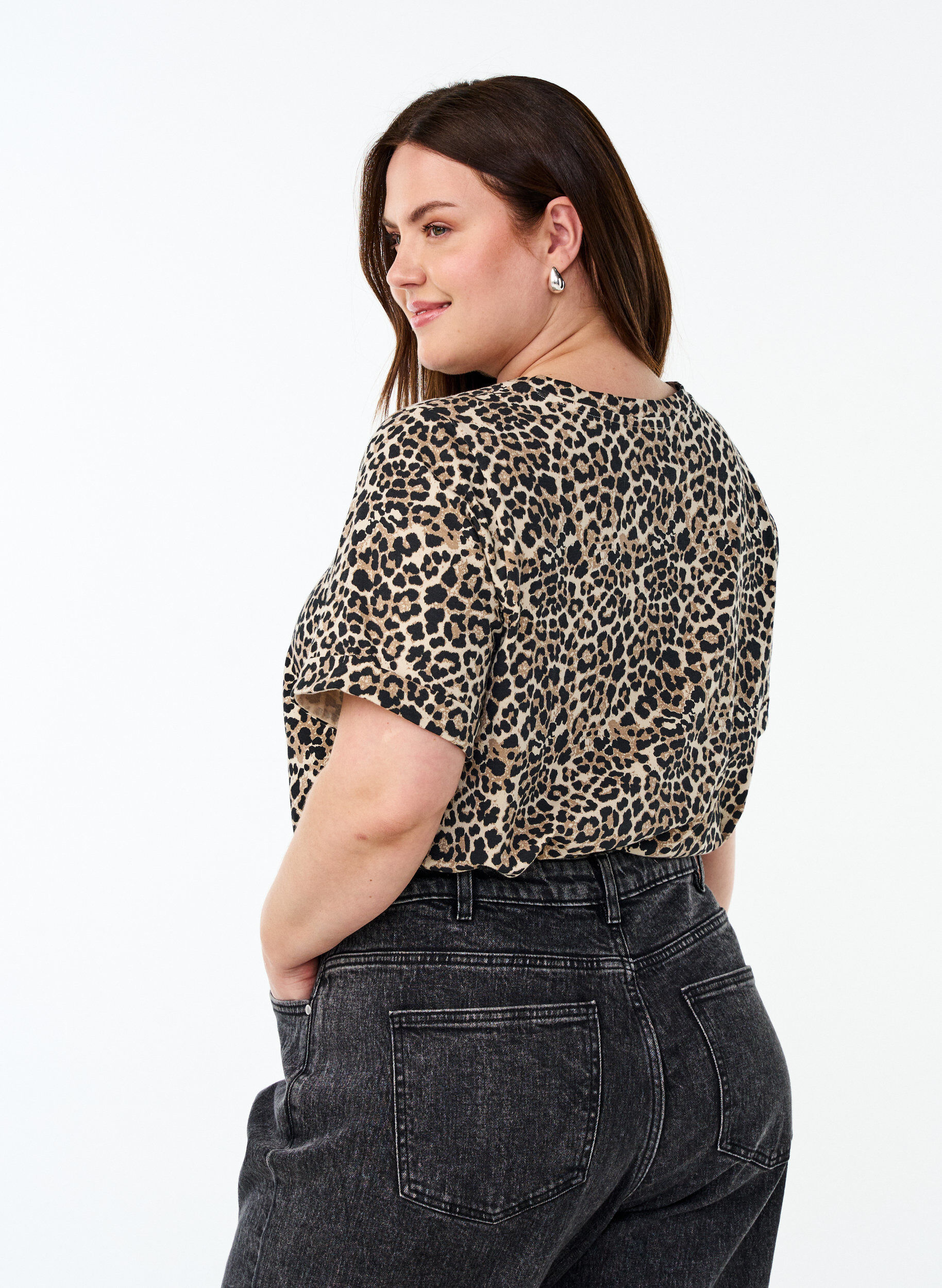 Zizzi T-shirt &agrave; col rond et imprim&eacute; int&eacute;gral, Marron, Model image number 2