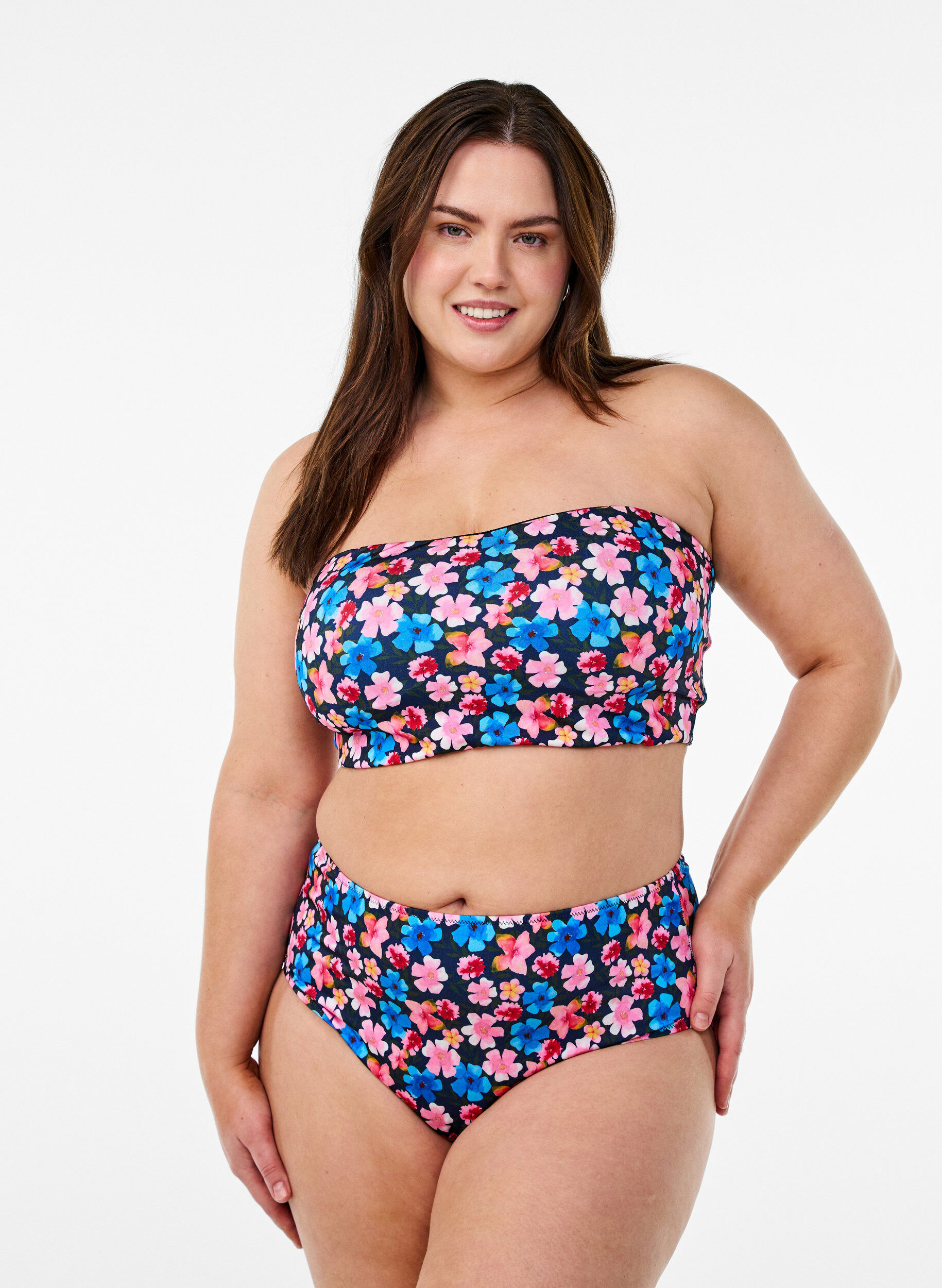 Zizzi Culotte de bikini taille haute &agrave; imprim&eacute; floral, Rose poudr&eacute;e, Model image number 0