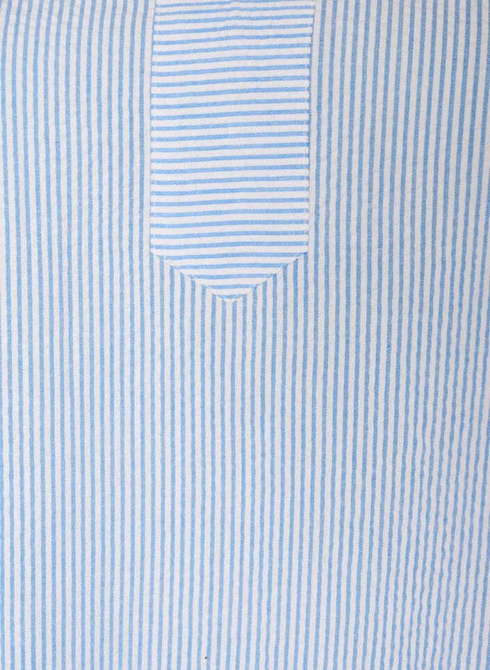 Robe ray&eacute;e en coton avec volants et coupe &eacute;vas&eacute;e, Bleu Clair, Packshot image number 2