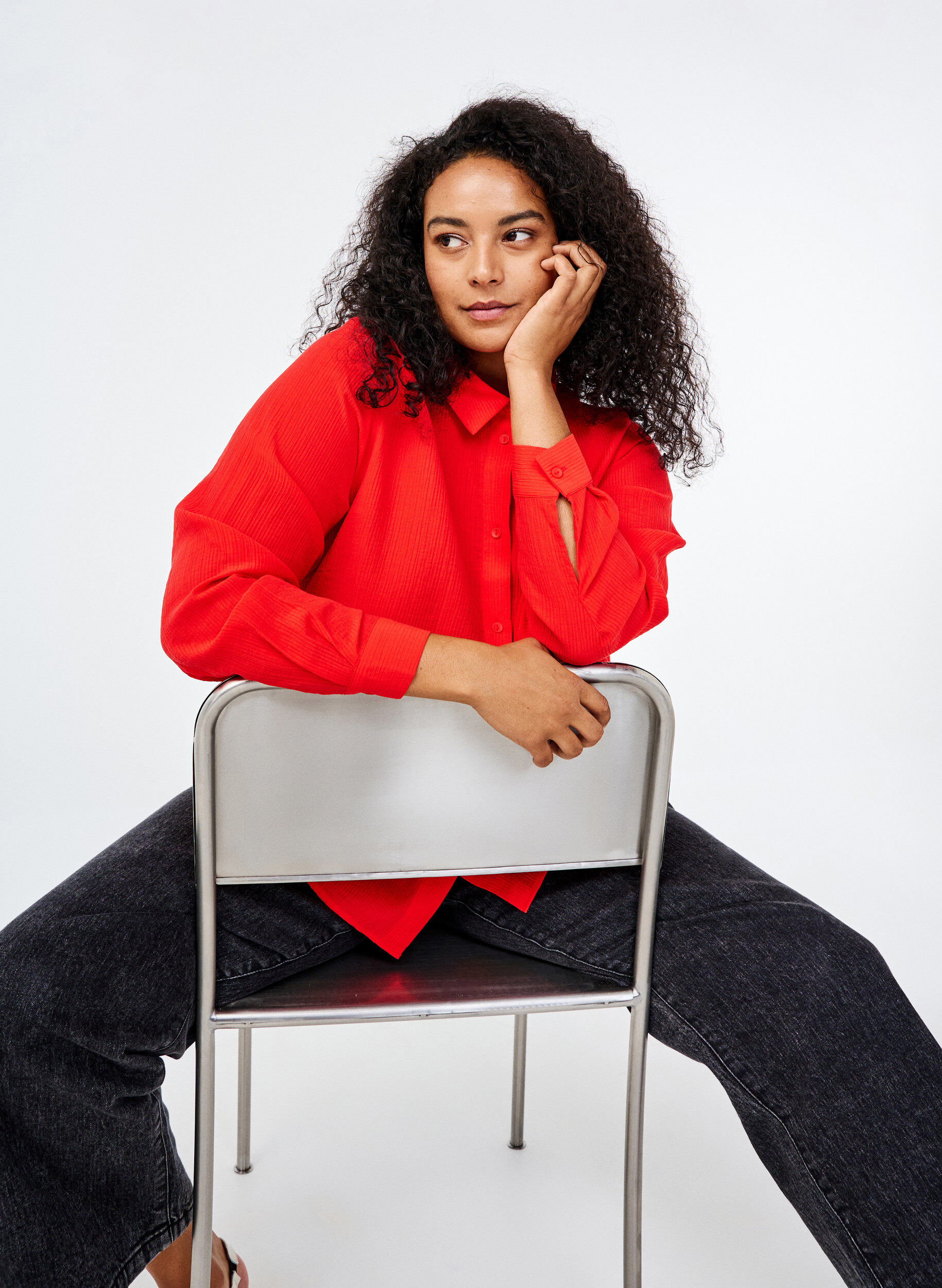 Zizzi Chemise &agrave; texture ray&eacute;e, Rouge, Image image number 0