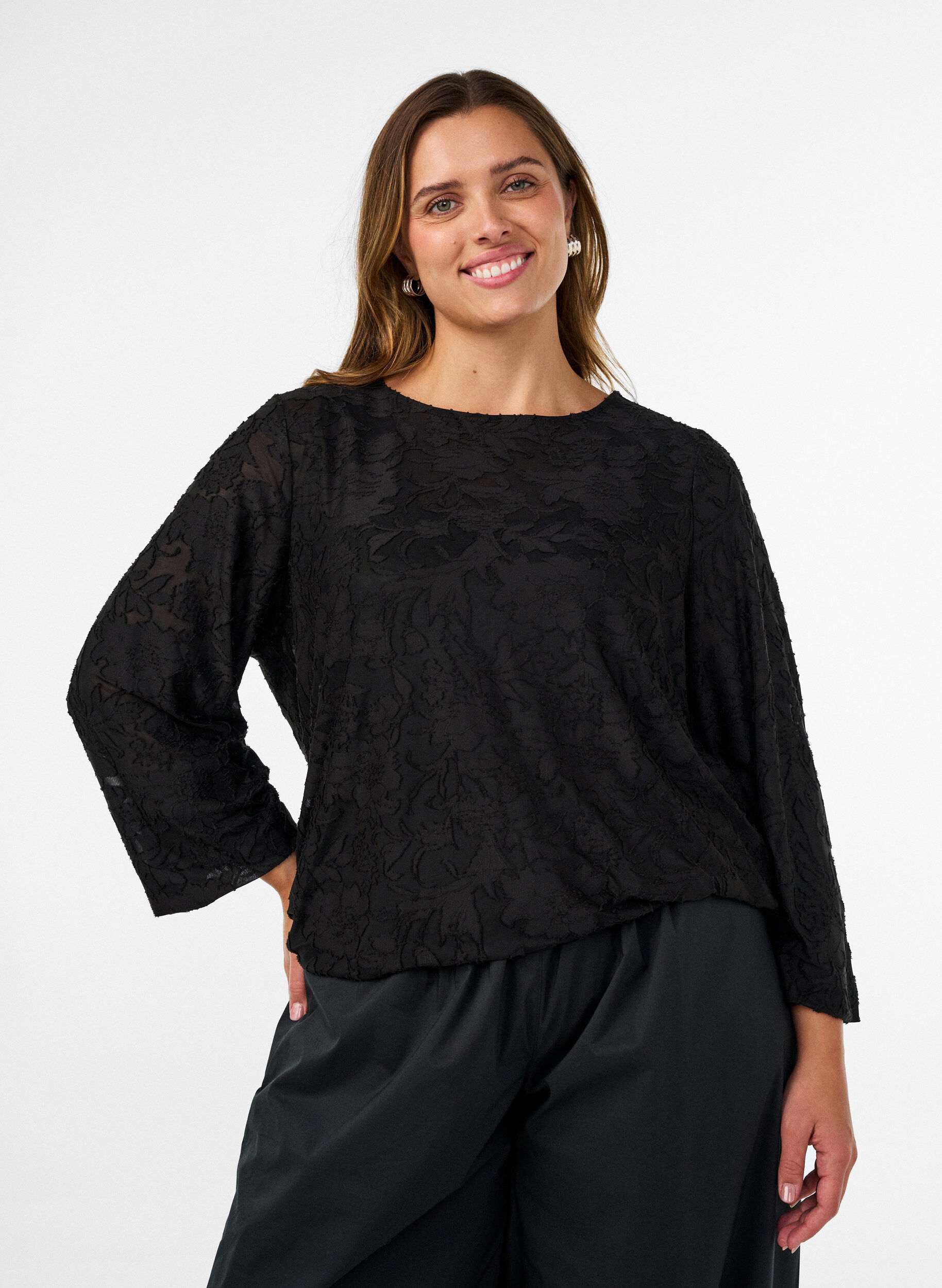 ZizziBlouse transparente avec texture florale et manches longues, Noir, Model image number 0
