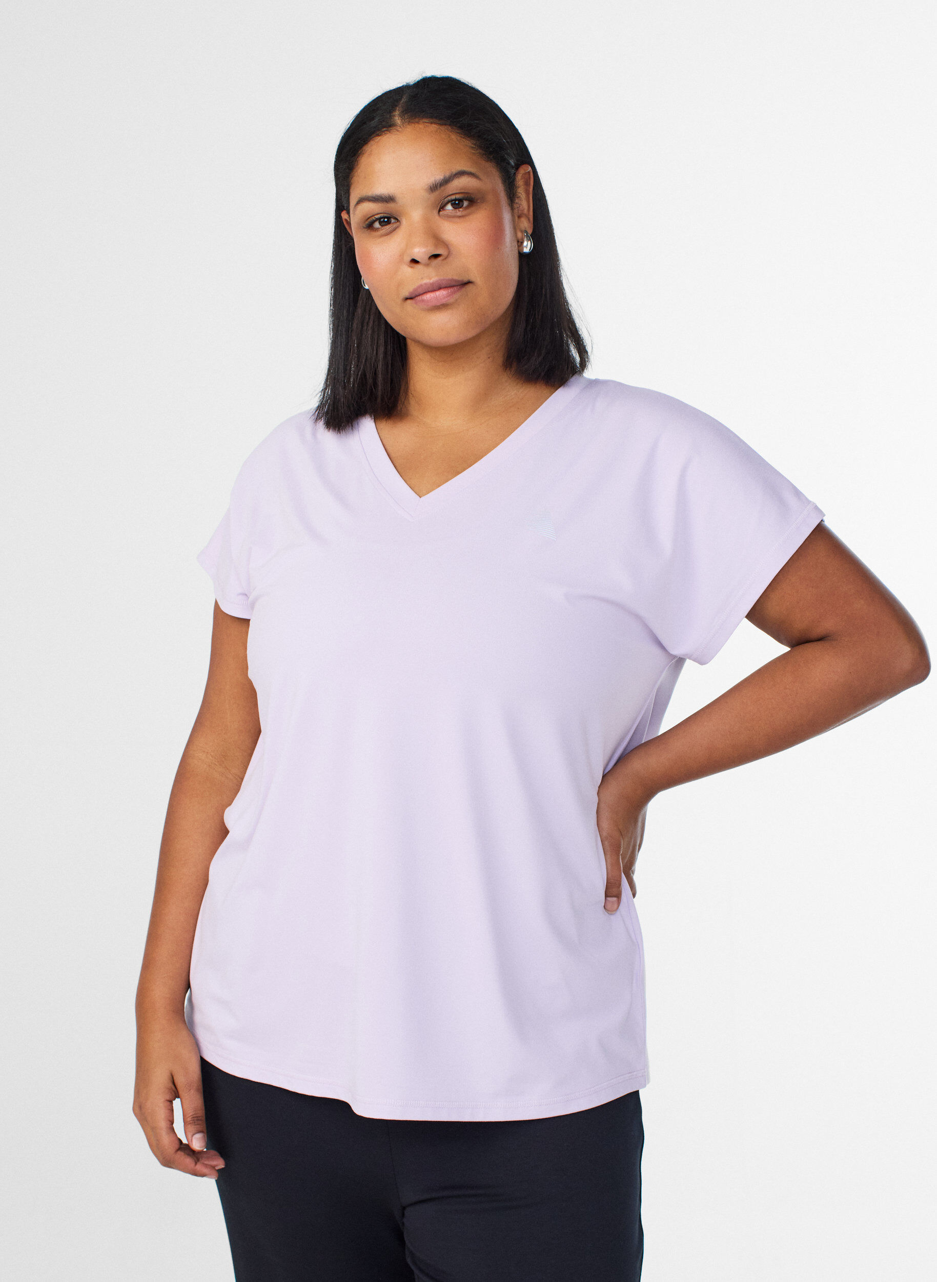 T-shirt d&rsquo;entra&icirc;nement ample avec col en V, Mauve, Model