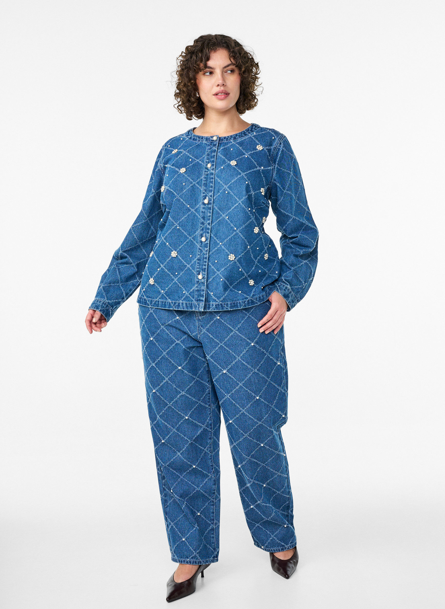 Jean Kiana taille haute et motif vieilli, Bleu Clair, Model