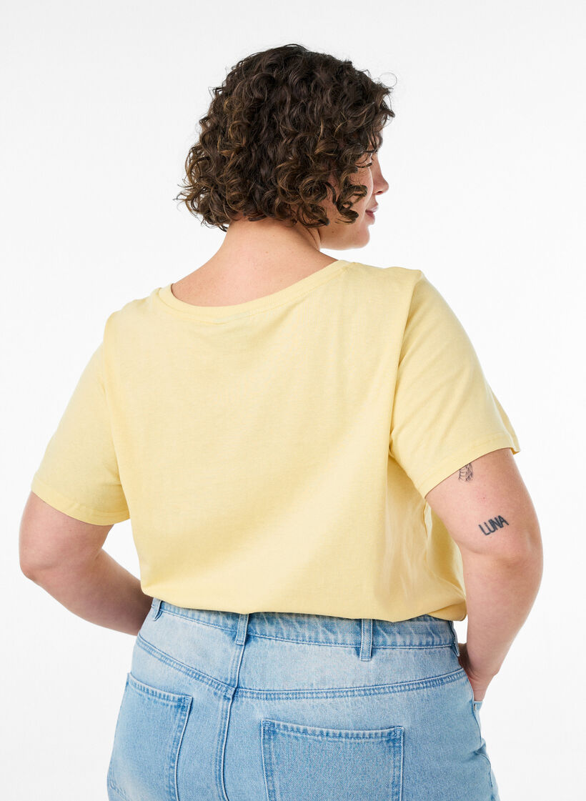T-shirt en coton avec imprim&eacute;, Jaune clair, Model image number 2