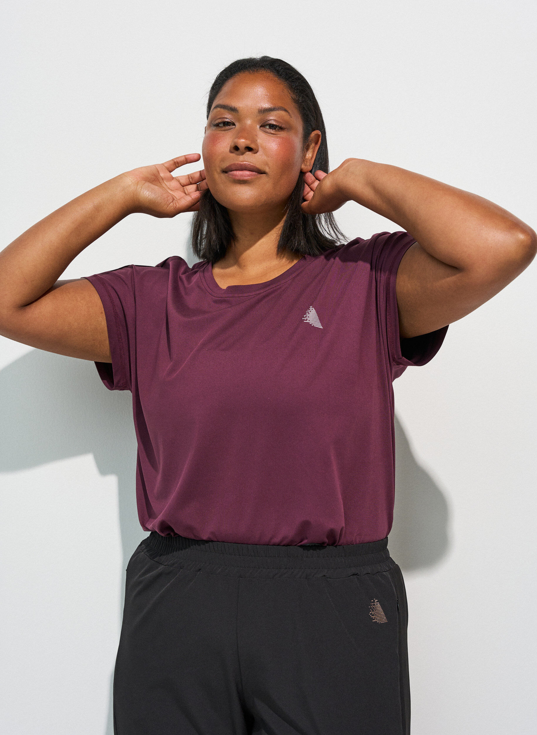 ZizziT-shirt de sport couleur unie, Bordeaux, Model image number 3