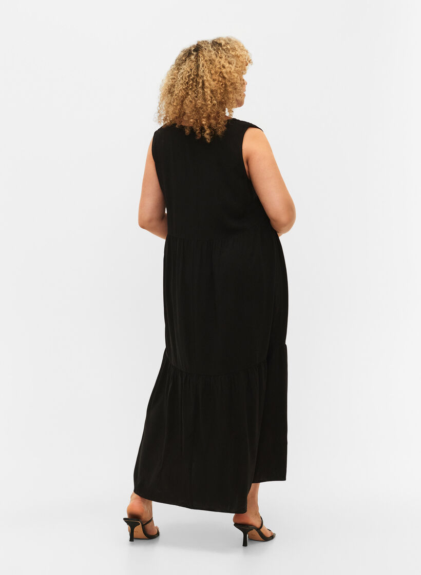 Robe longue sans manches en viscose, Black, Model image number 1