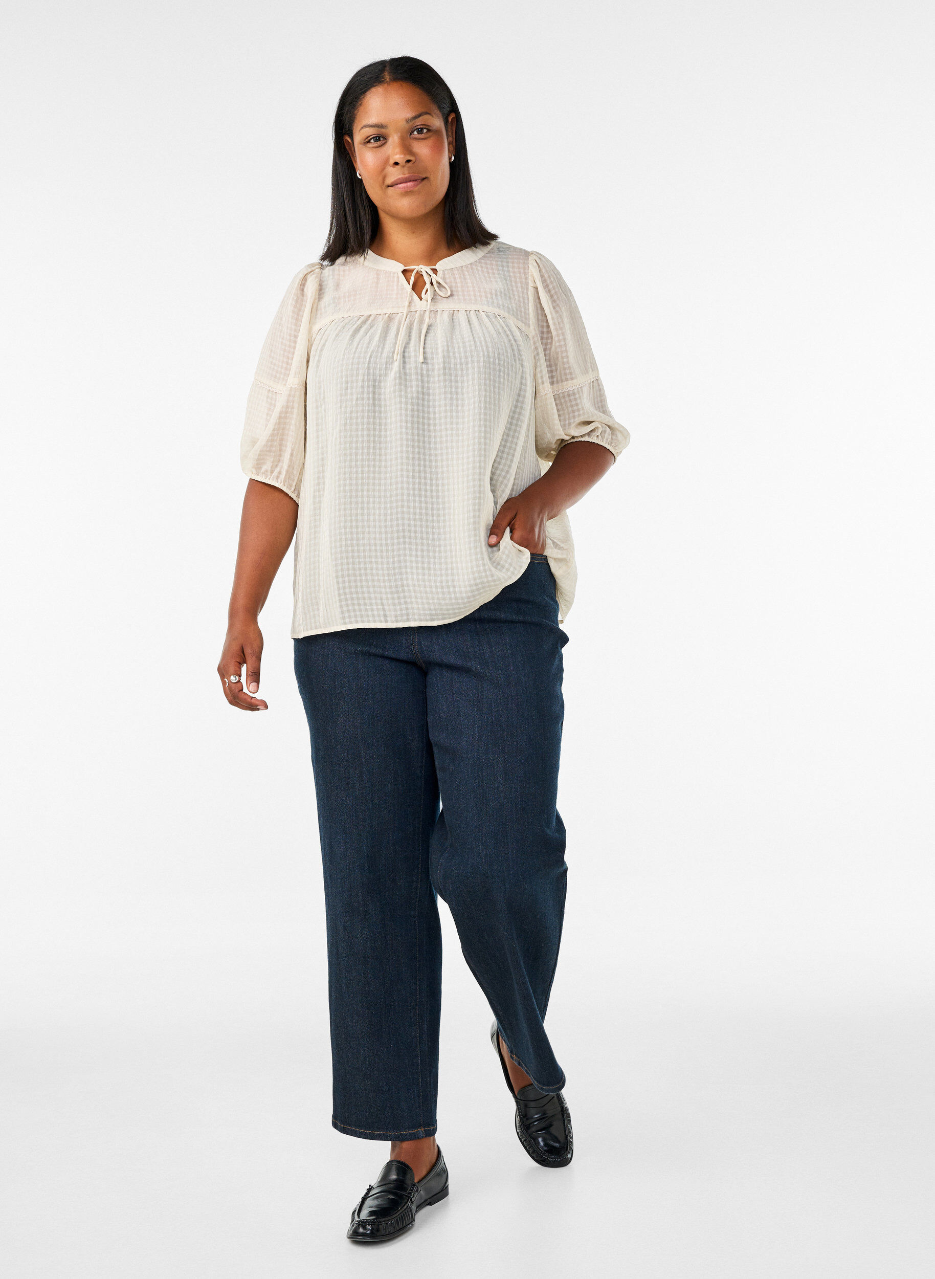 ZizziBlouse en seersucker avec lien &agrave; nouer, Beige, Model image number 1