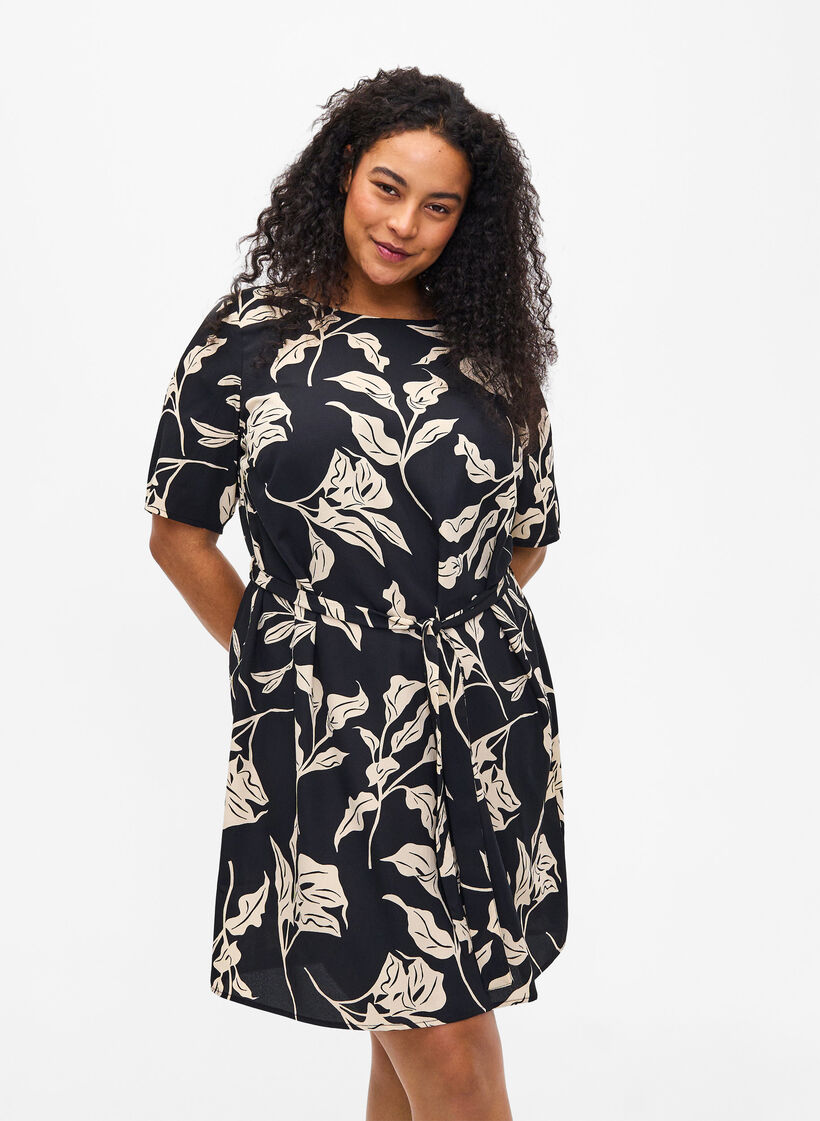 FLASH - Robe à manches courtes avec ceinture, Black Off White Fl., Model image number 0