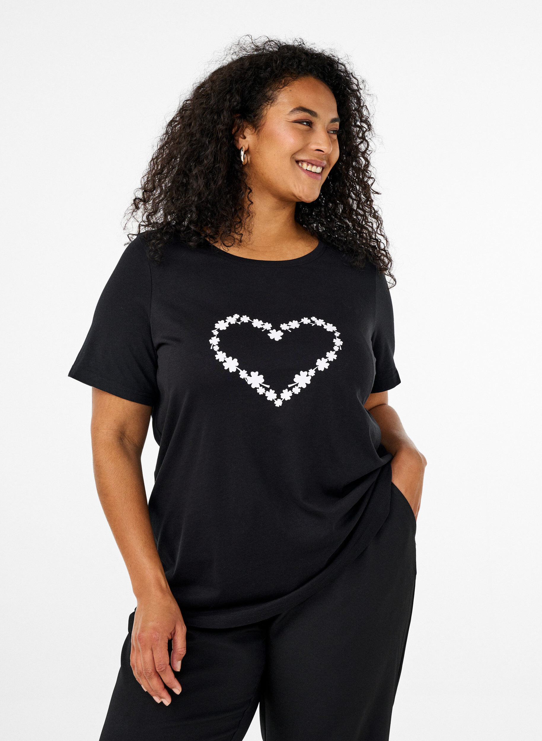 Zizzi FLASH &ndash; T-shirt avec motif, Noir, Model image number 0