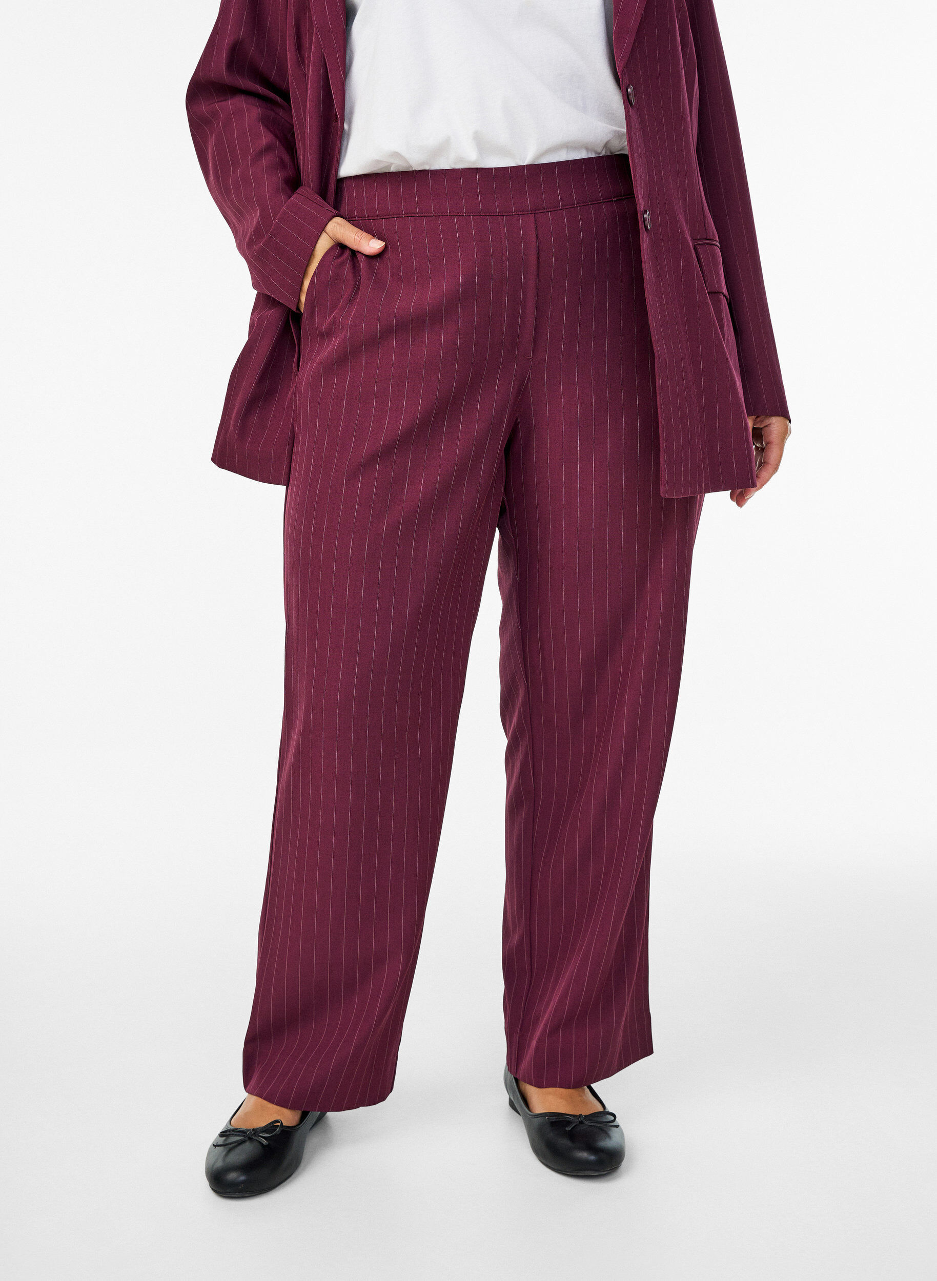 ZizziPantalon ample avec poches, Bordeaux, Model image number 2