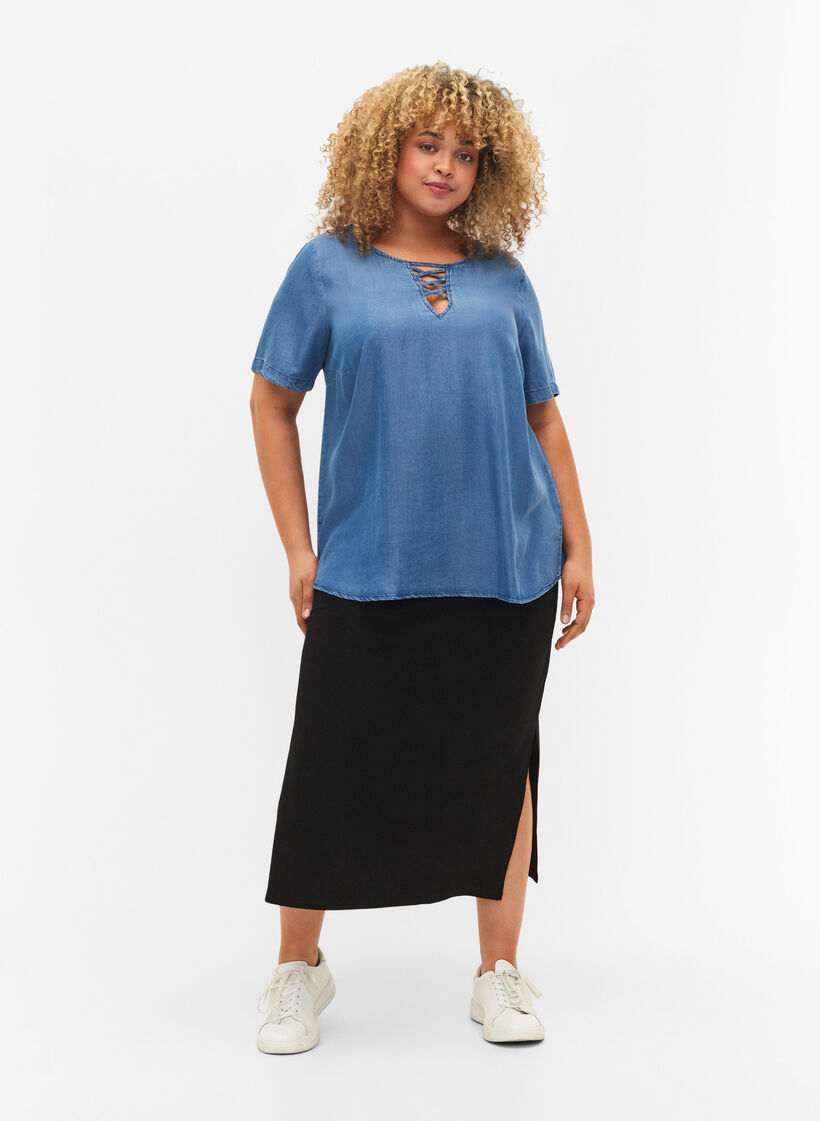 Blouse à manches courtes en lyocell (TENCEL™), Blue denim, Model image number 2