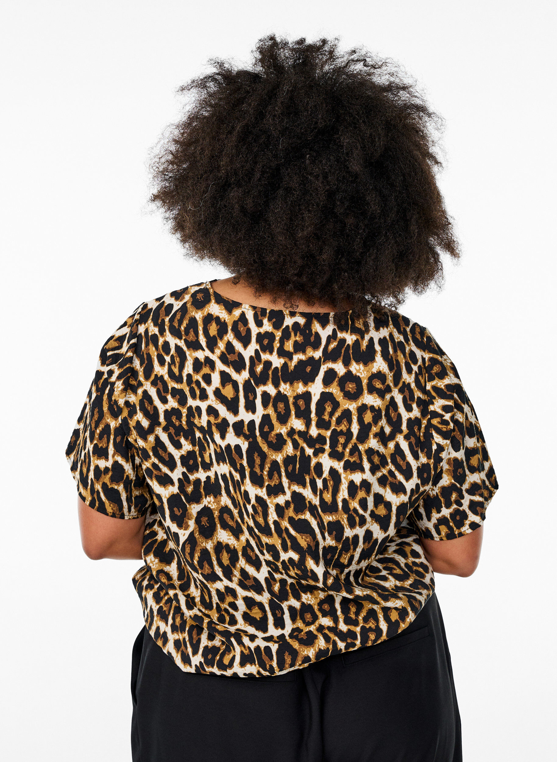 Zizzi Chemisier en viscose &agrave; manches courtes avec bordure en dentelle, Marron, Model image number 2