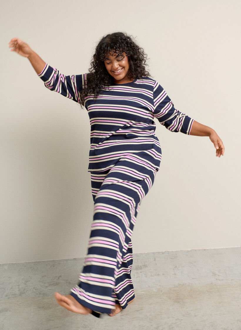 Haut de nuit &agrave; manches longues en jersey c&ocirc;tel&eacute; &agrave; rayures, Bleu, Image image number 0