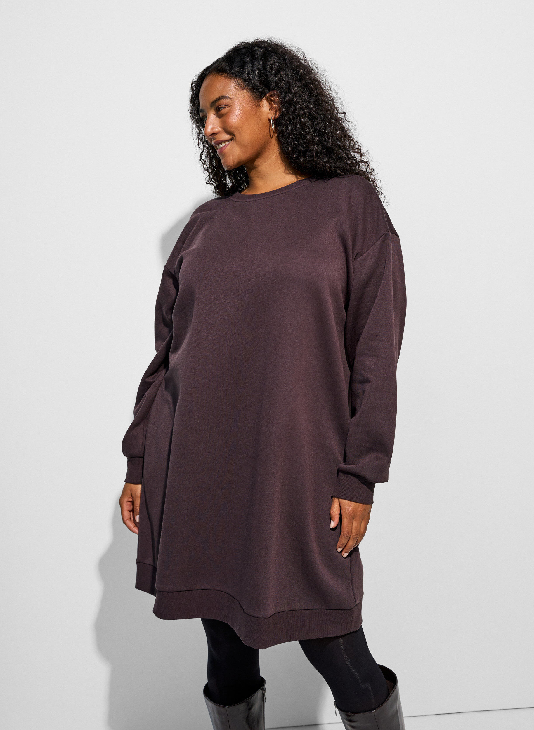 ZizziRobe sweat ample avec des poches, Marron, Model image number 4