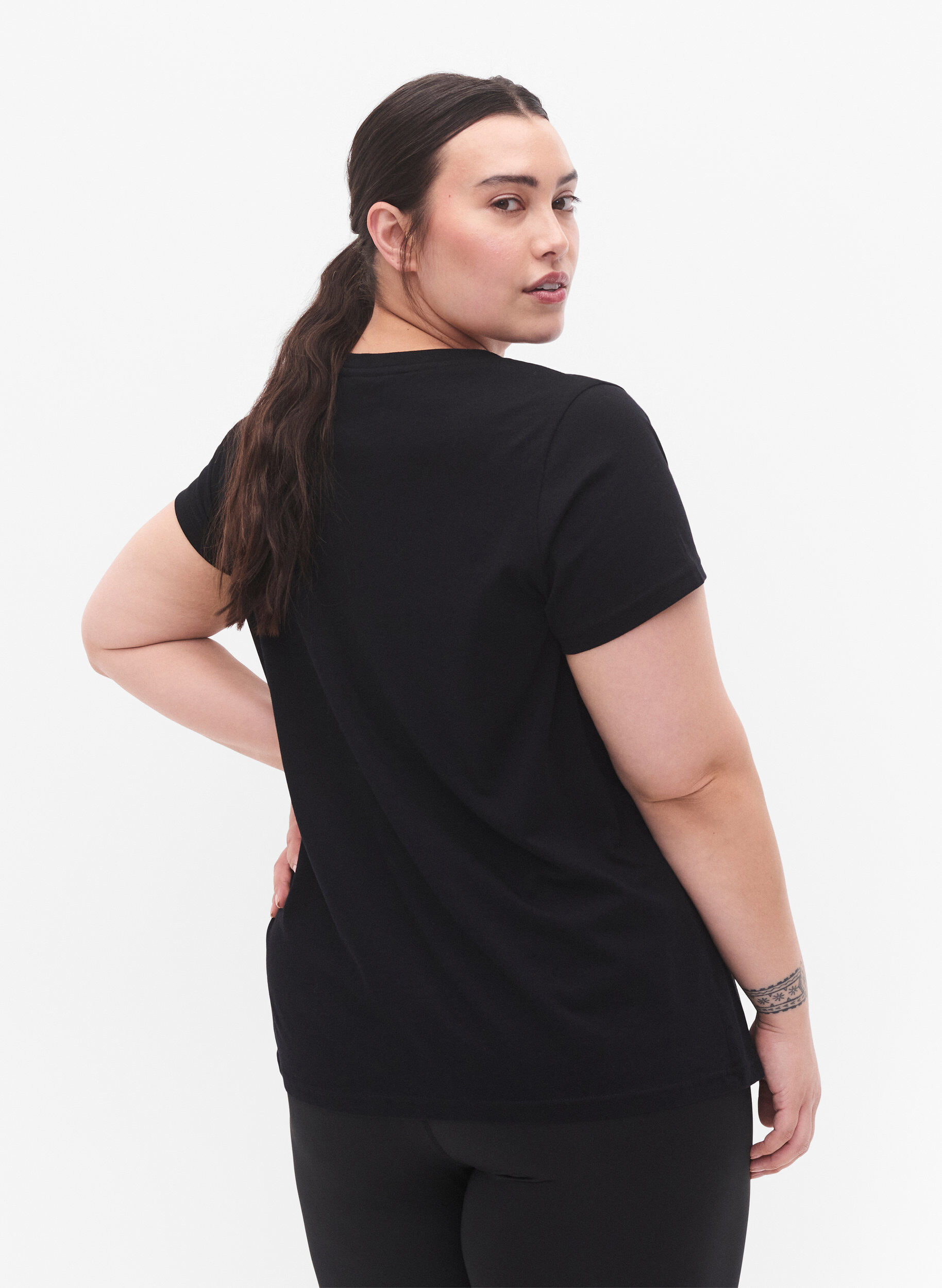 Zizzi T-shirt de sport avec imprim&eacute;, Black w. Graphics, Model image number 1