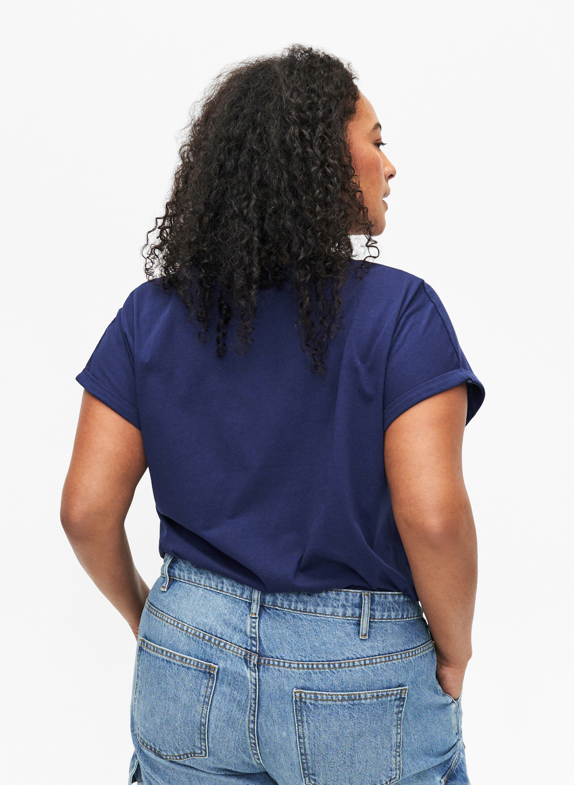 Zizzi T-shirt en coton biologique avec imprim&eacute; dor&eacute;, Med.Blue Gold Flower, Model image number 1