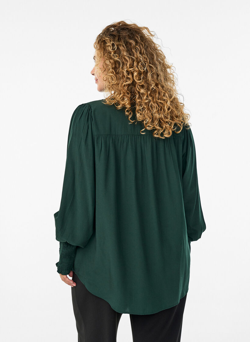 Blouse avec col à volants et fronces, Vert foncé, Model image number 2