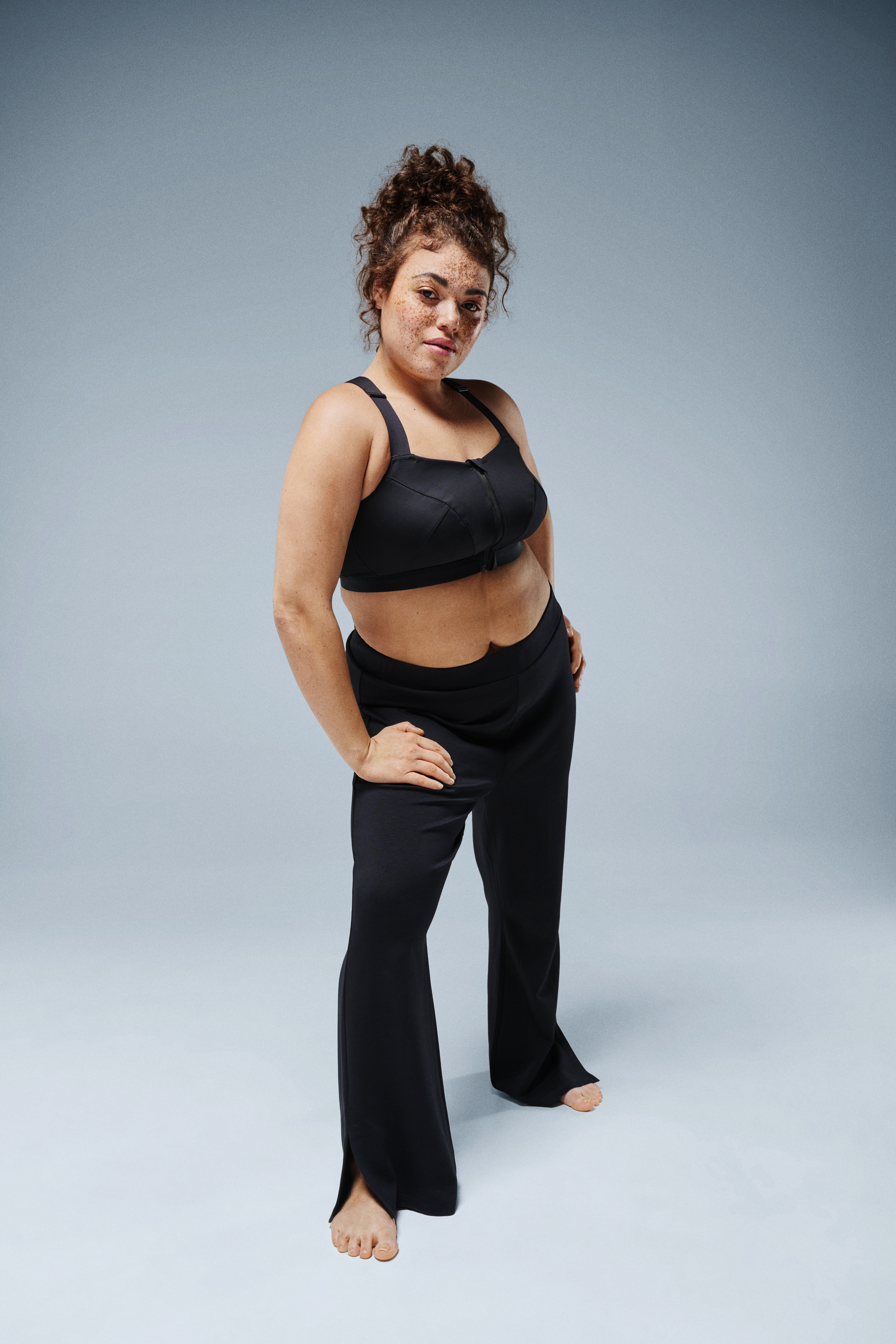 Zizzi Soutien-gorge de sport avec fermeture &agrave; l'avant et maintien &eacute;lev&eacute;, , Model