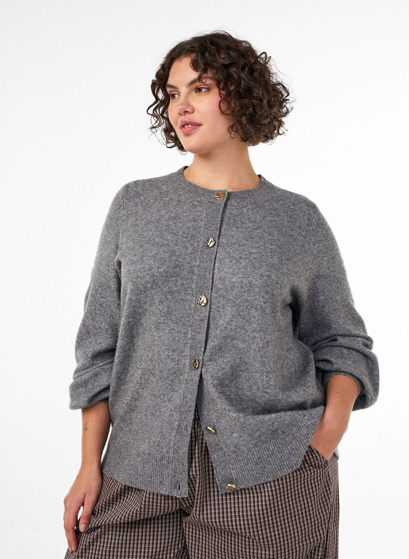 Cardigan en maille douce avec boutons dor&eacute;s, Gris, Model image number 0