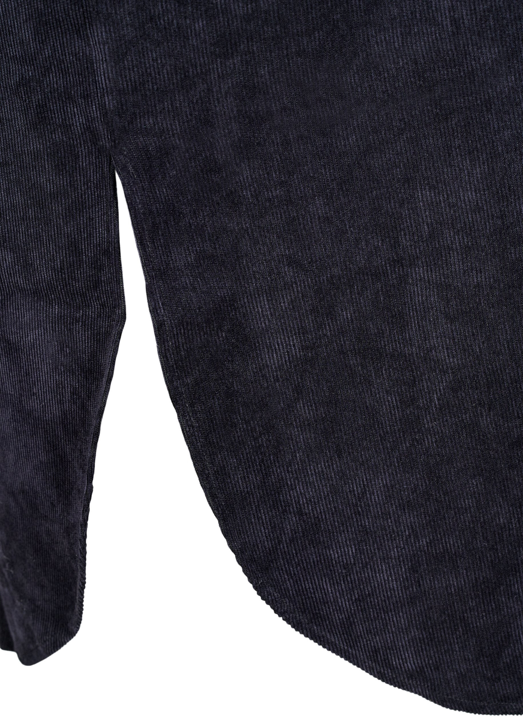 Zizzi Robe-chemise longue en velours c&ocirc;tel&eacute; et &agrave; boutons, Black, Packshot image number 3