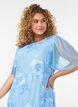 Robe en maille avec applications florales, Bleu Clair, Model image number 2