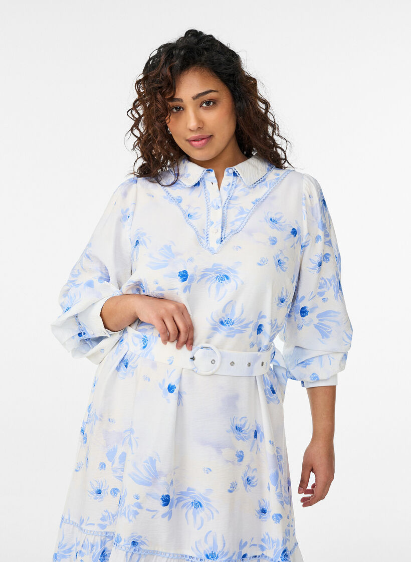 Robe midi fleurie avec ceinture et manches longues, Bleu Clair, Model image number 2