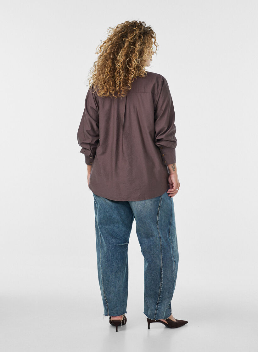 Chemise en viscose avec des boutons dor&eacute;s, Marron, Model image number 2