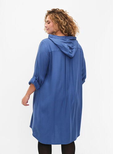 Robe chemise en viscose avec capuche et manches 3/4, Moonlight Blue, Model image number 1