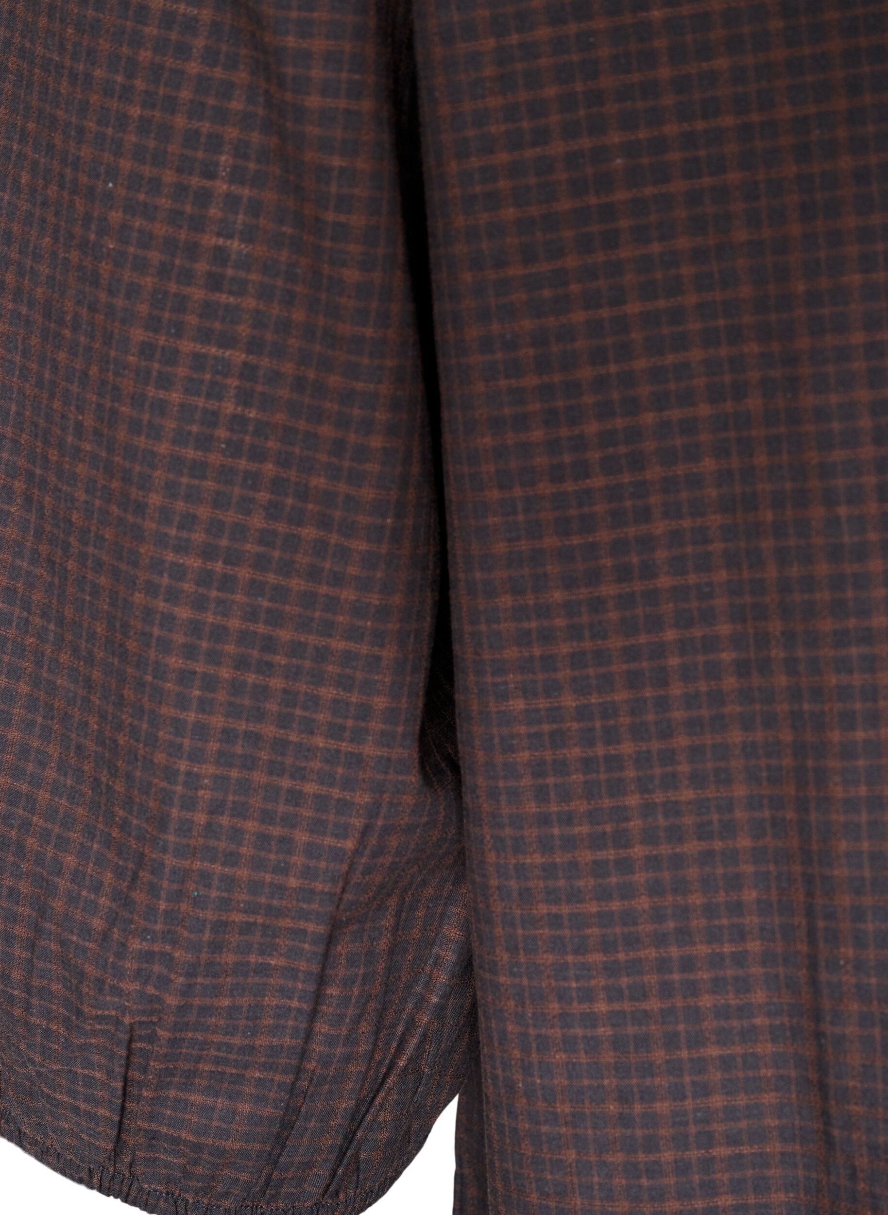 ZizziBlouse &agrave; carreaux avec col en V et manches 3/4, Marron, Packshot image number 3