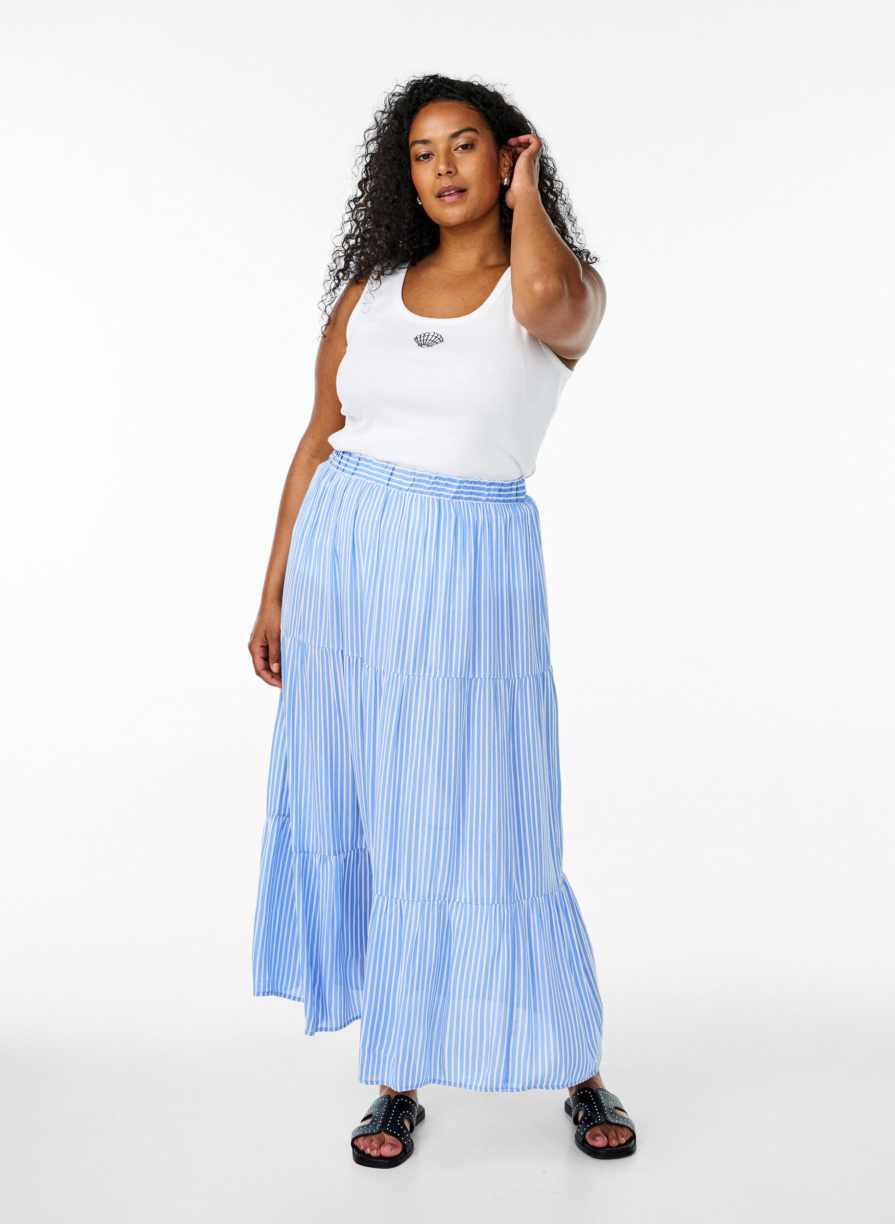 Zizzi Haut ajust&eacute; avec motif, Blanc, Model image number 1