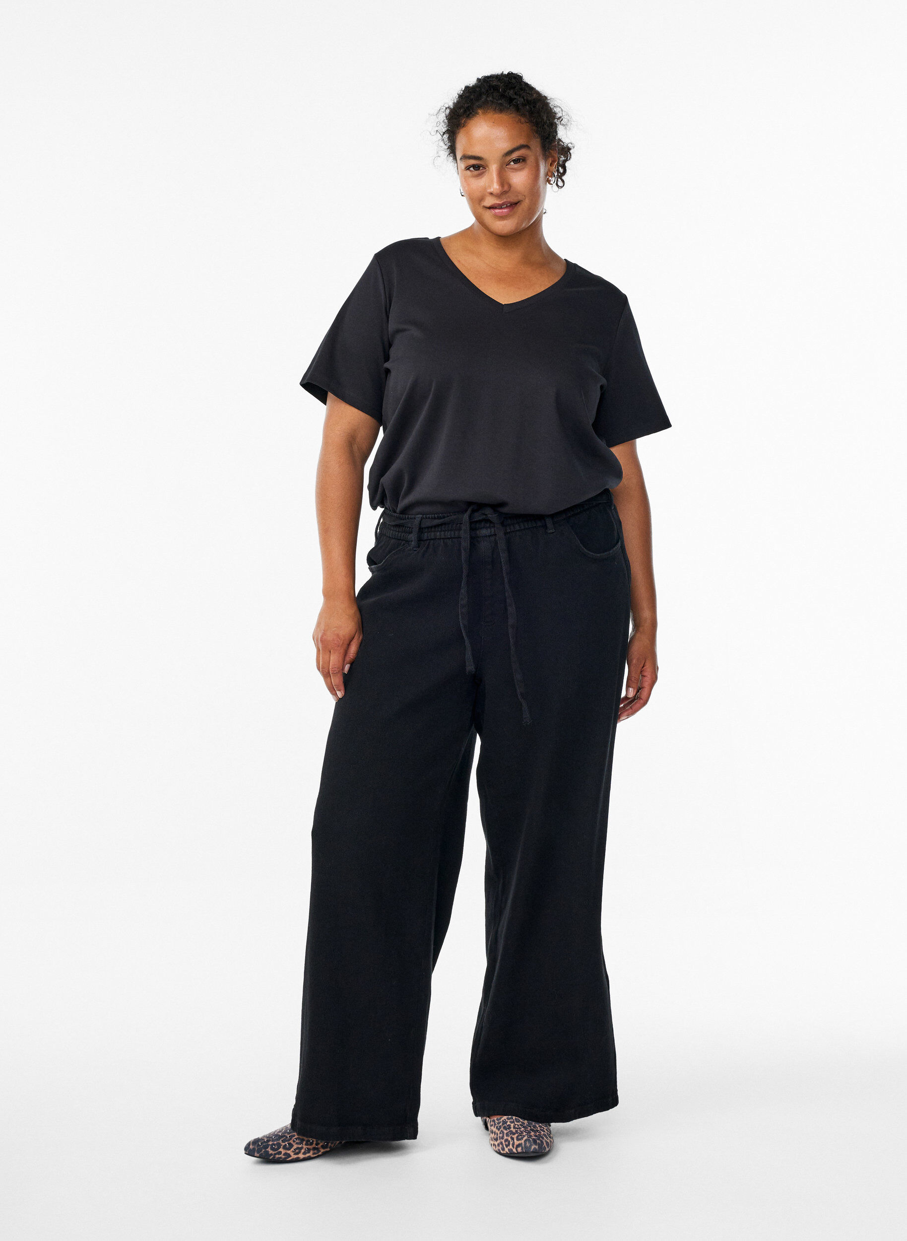 Jean ample &agrave; ceinture &eacute;lastique et cordon de serrage, Noir, Model