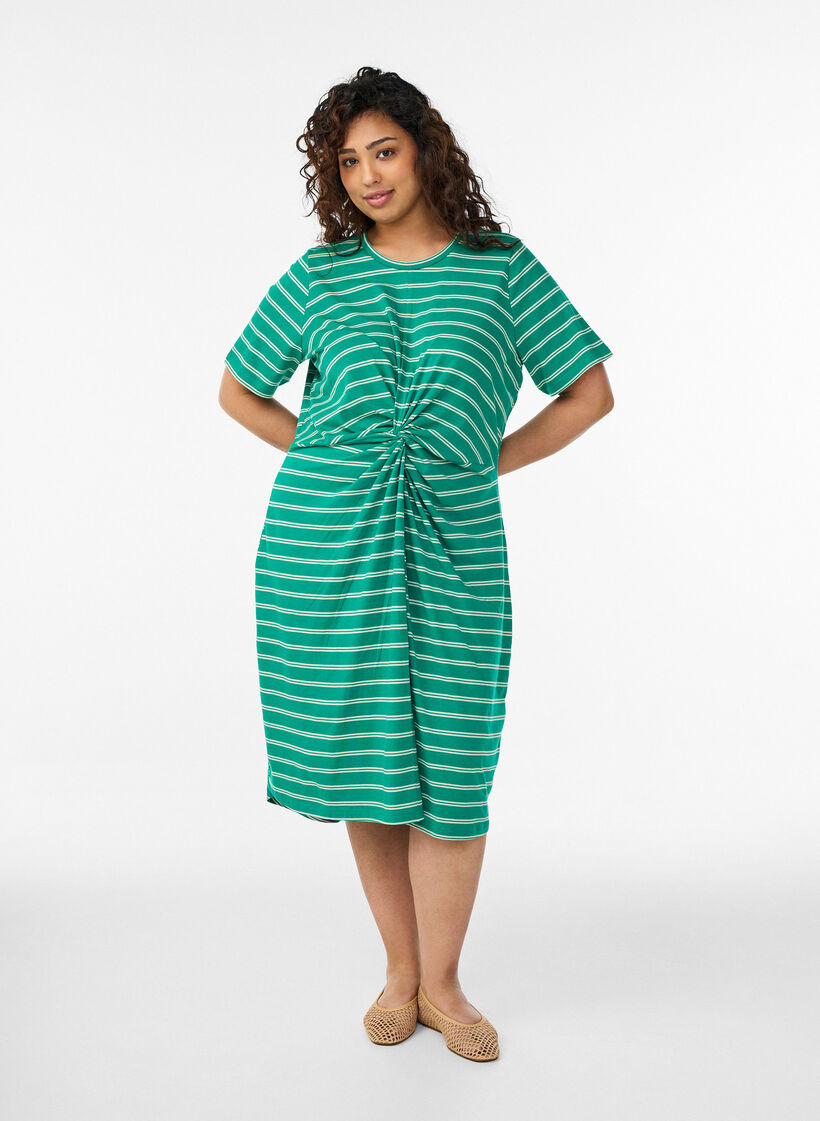 Robe en coton avec d&eacute;tail torsad&eacute;, Vert, Model image number 0