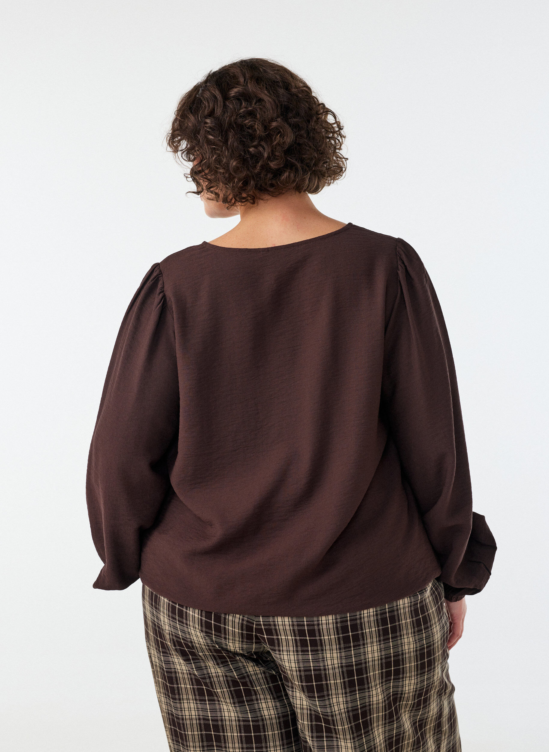 ZizziBlouse en viscose &agrave; col V et coupe ballon, Marron, Model image number 2