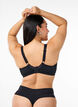 Soutien-gorge confortable avec armature et bonnets moul&eacute;s, Noir, Model image number 2