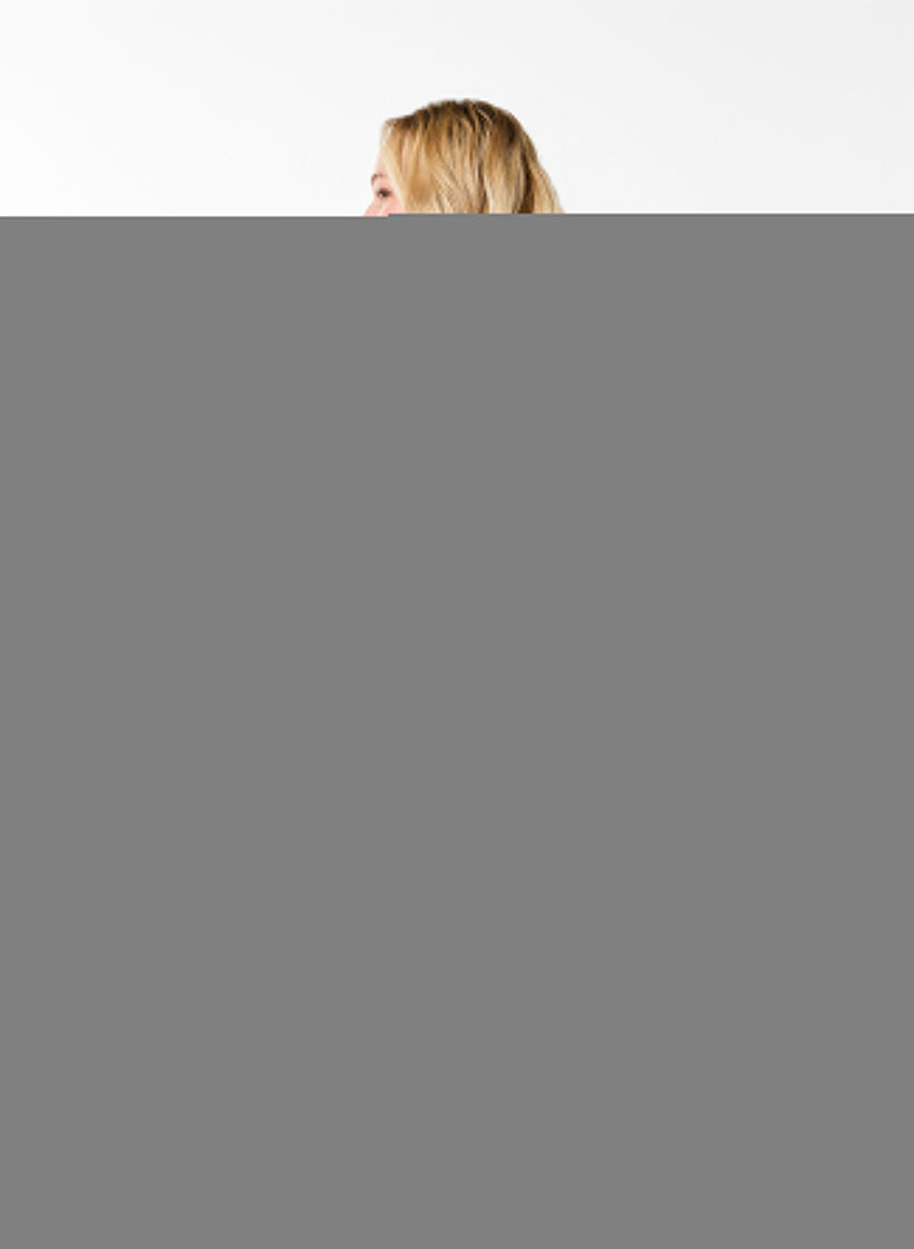 Peignoir avec fermeture éclair et capuche, Gris anthracite, Model image number 2