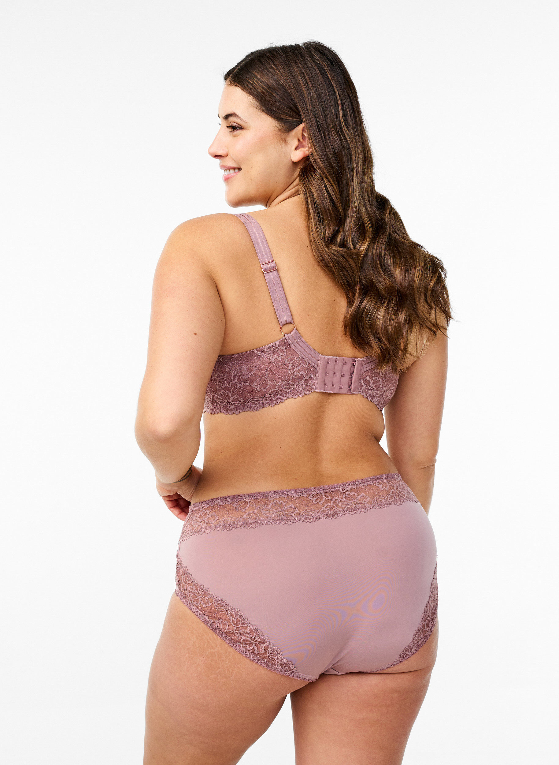 Zizzi Culottes en microfibre avec d&eacute;tails en dentelle, Rose, Model image number 1