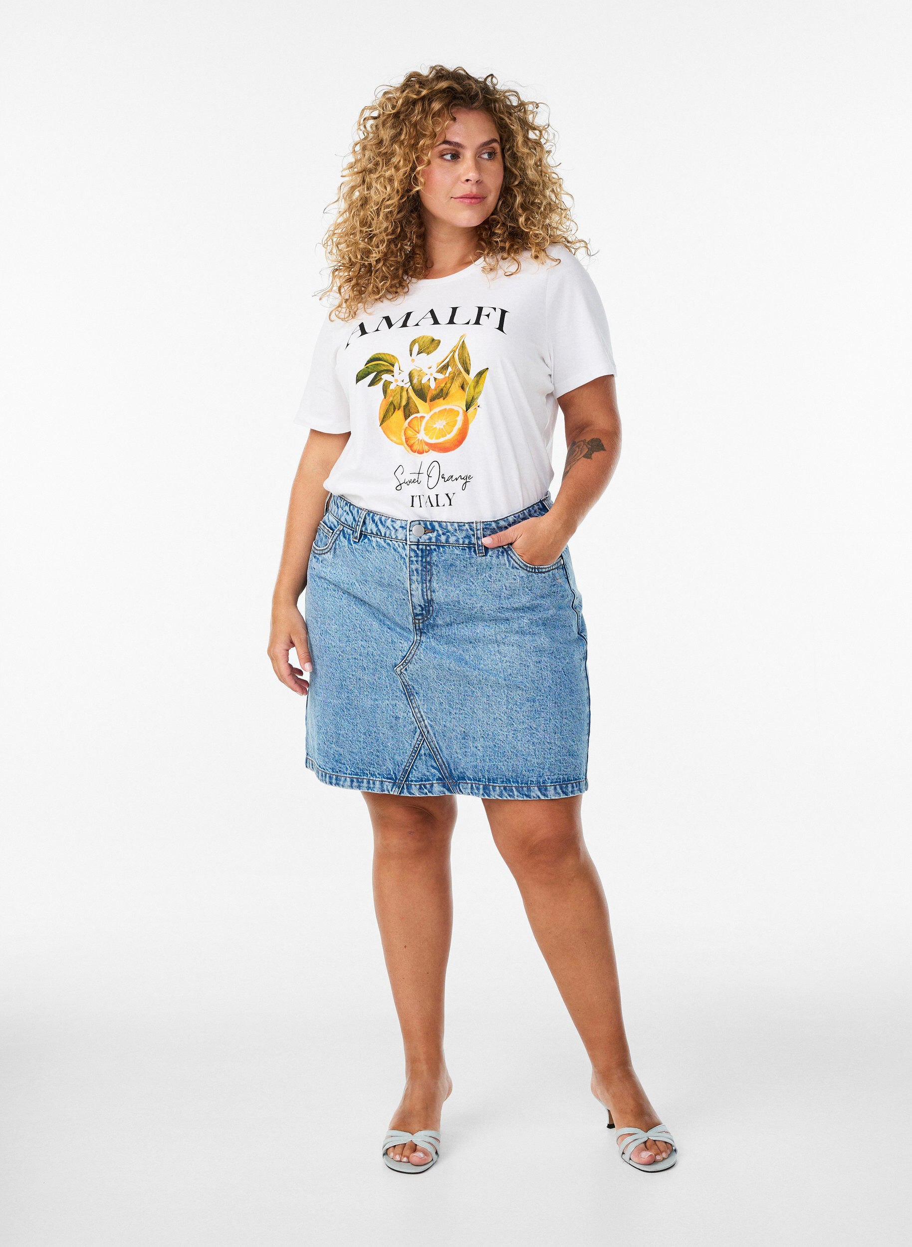 ZizziJupe courte en jean avec poches, Bleu Clair, Model image number 1